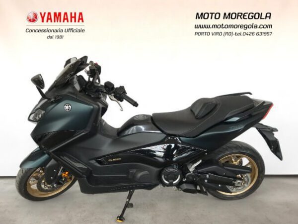 T MAX 560 TECH MAX PETROL 2022