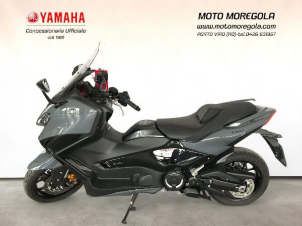 T MAX 560 TECH MAX GRIGIO 2022