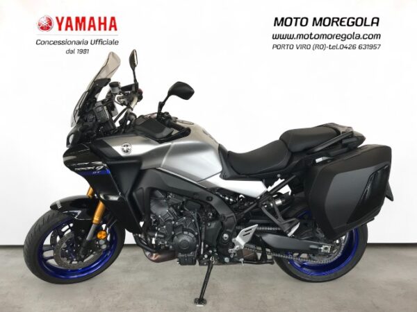 TRACER 9 GT ARGENTO NERO 2022