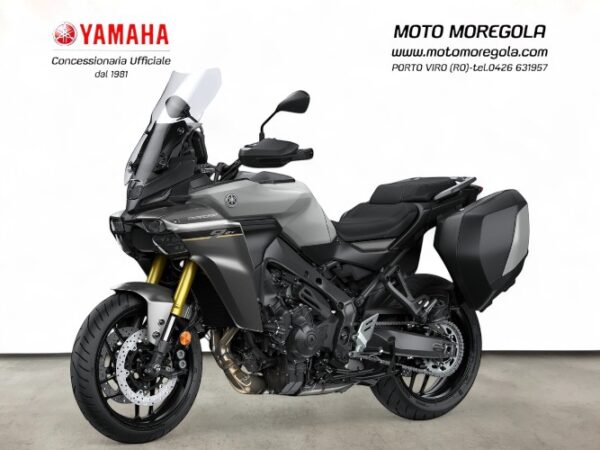 TRACER 9 GT Y-AMT ARGENTO OPACO 20252